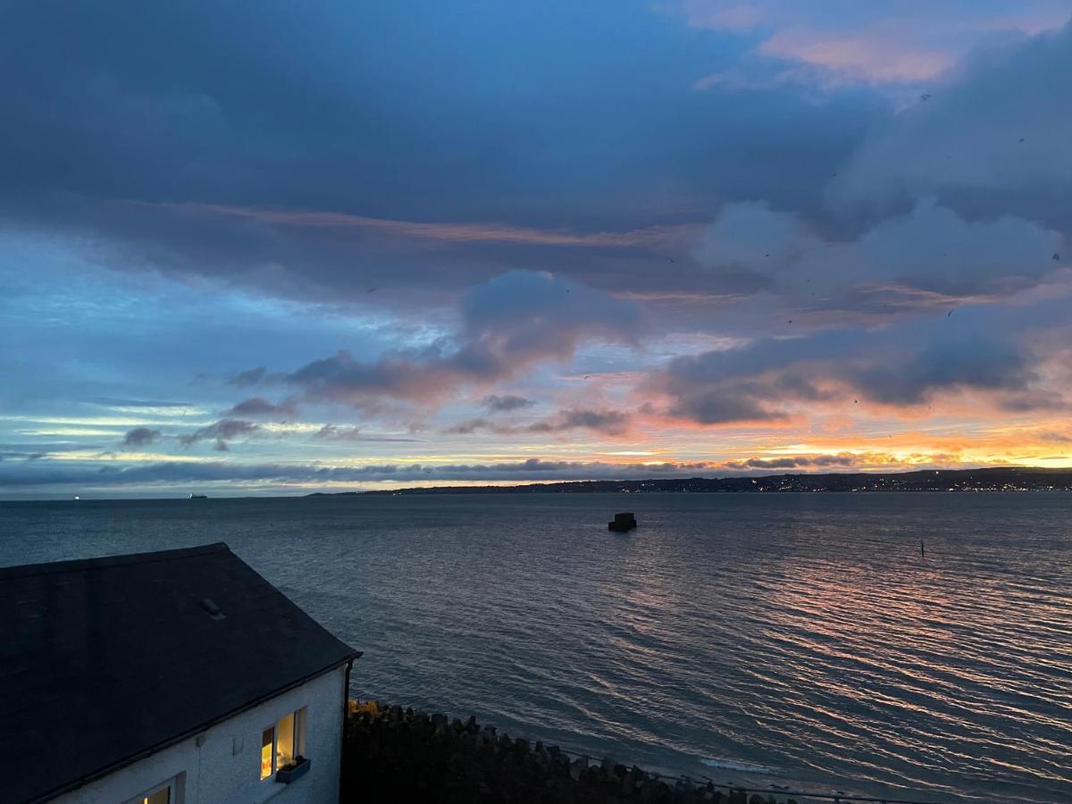 Вилла Coastguard Boat House On Belfast Lough Ньютонэббей Экстерьер фото